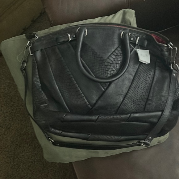 NEW Coach diagonal python leather Lindsey - Picture 2 of 4